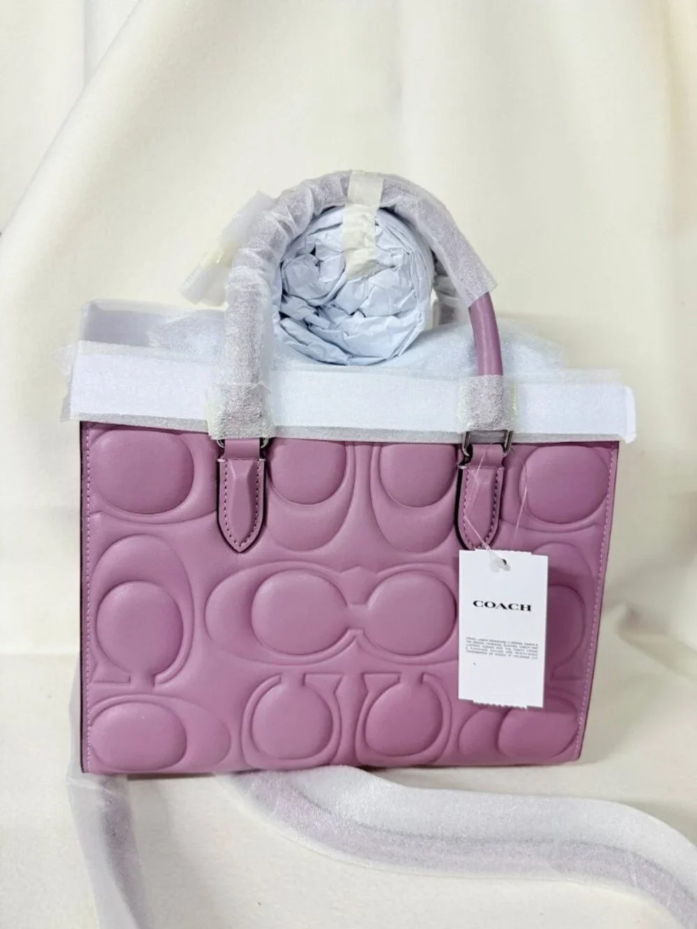 coach Maggie Small Tote Bag In Signature Leather cy670